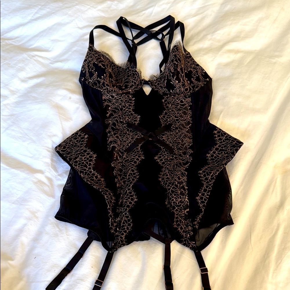 NWOT Victoria Secret Lingerie Bodysuit - Picture 4 of 5